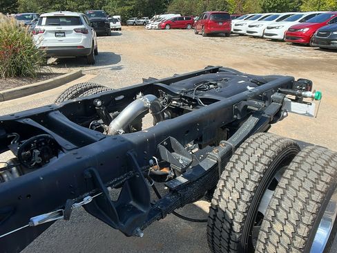 New 2026 RAM 4500 Tradesman w/ Chrome Appearance Group image 14