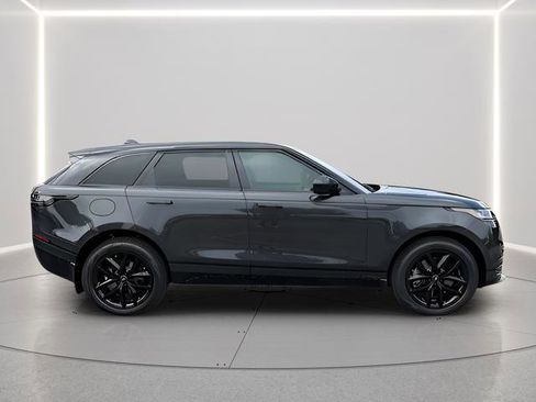 New 2026 Land Rover Range Rover Velar Dynamic SE image 3