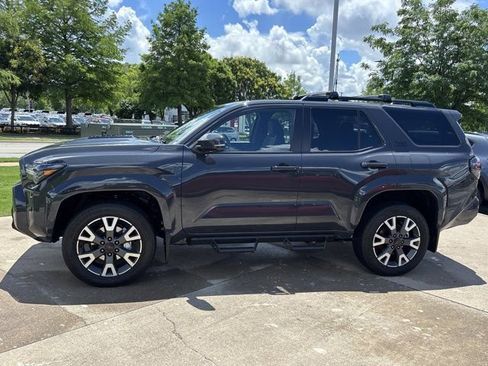 Used 2026 Toyota 4Runner TRD Sport Premium w/ Tow Technology Package AWD/4WD image 11