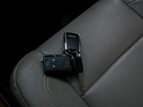 Used 2018 GMC Sierra 1500 SLT image 50