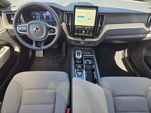 Used 2026 Volvo XC60 B5 Plus w/ Protection Package Premier AWD/4WD image 19