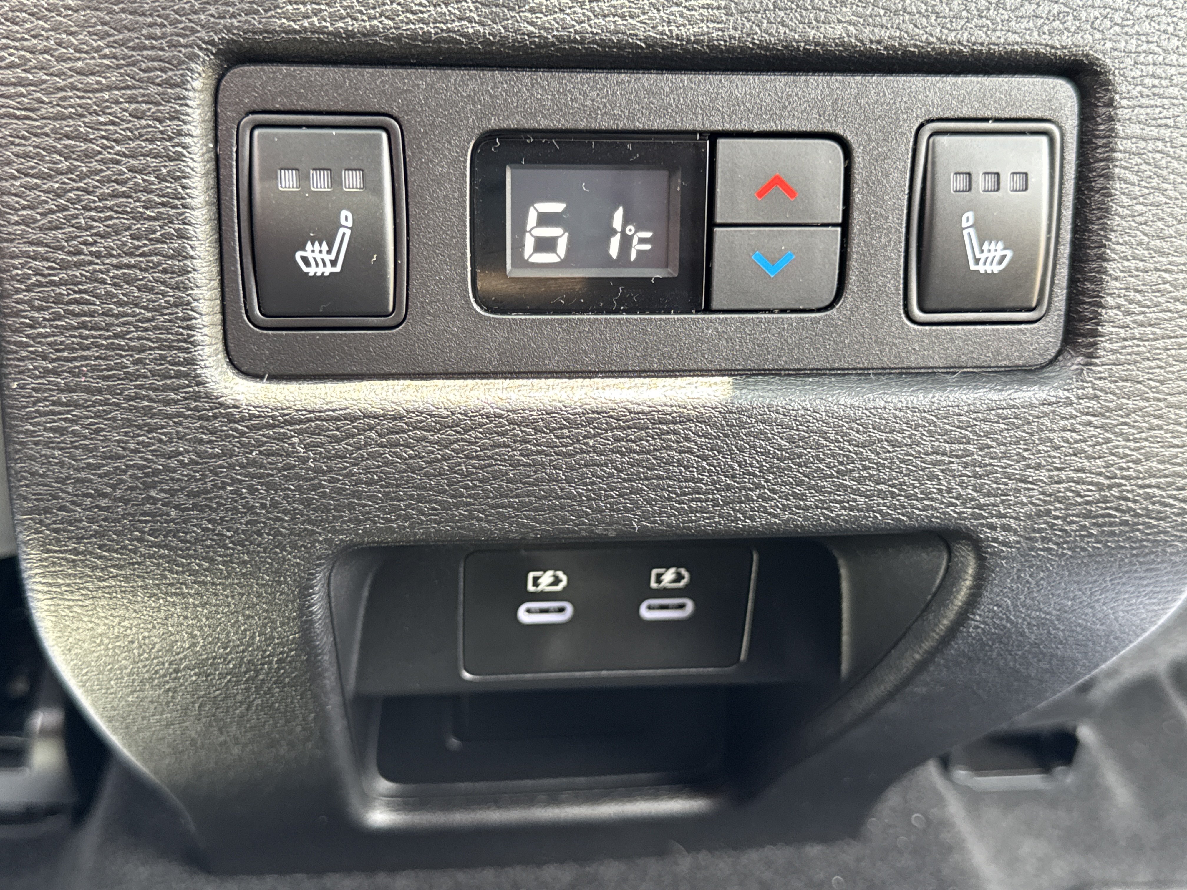 Used 2026 Mitsubishi Outlander SEL AWD/4WD image 27