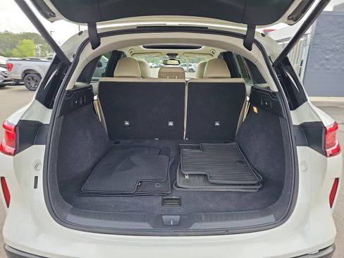 Used 2019 INFINITI QX50 Luxe w/ Navigation Package image 12