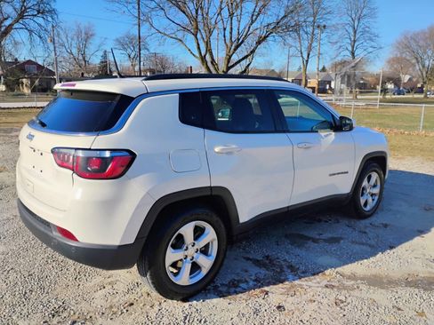Used 2018 Jeep Compass Latitude w/ Safe & Security Group image 6