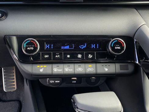 New 2026 Hyundai Elantra SEL Sport Premium FWD image 18