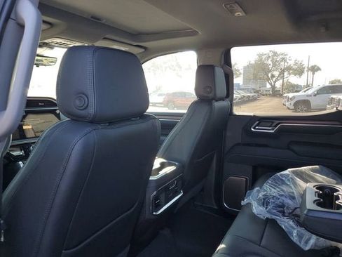 New 2026 GMC Sierra 1500 Denali w/ Denali Reserve Package AWD/4WD image 11