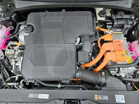 New 2026 Hyundai Elantra Limited FWD image 32