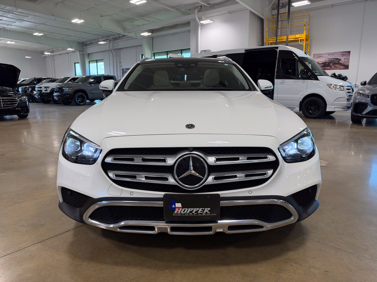 Used 2021 Mercedes-Benz E 450 4MATIC All-Terrain Wagon w/ Premium Package image 2