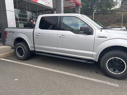 Used 2015 Ford F150 XLT w/ Equipment Group 301A Mid image 13