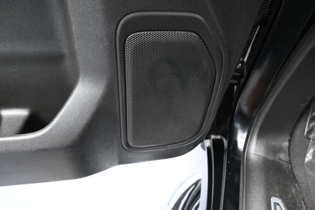 Used 2020 Chevrolet Silverado 1500 LT w/ All-Star Edition RWD image 17