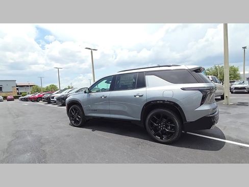 New 2026 Chevrolet Traverse RS w/ LPO, Floor Liner Package AWD/4WD image 24