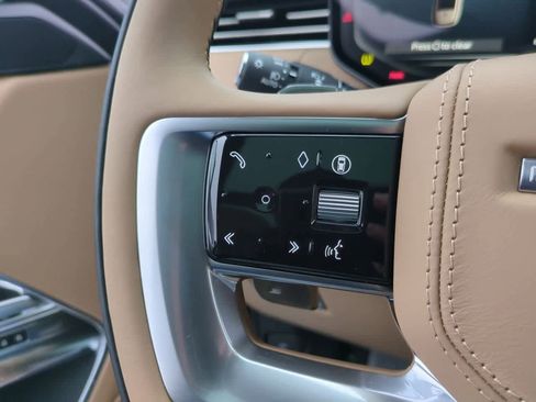 New 2026 Land Rover Range Rover SE image 25