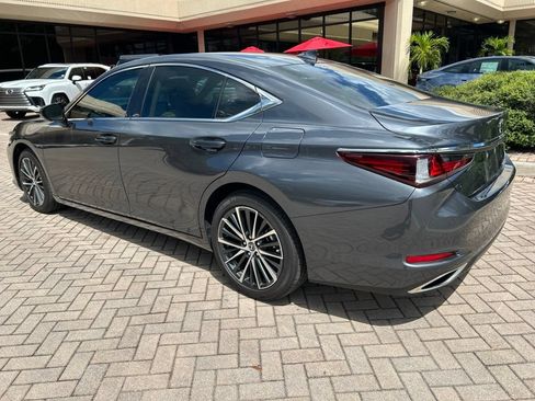Certified 2025 Lexus ES 350 w/ Premium Package FWD image 5
