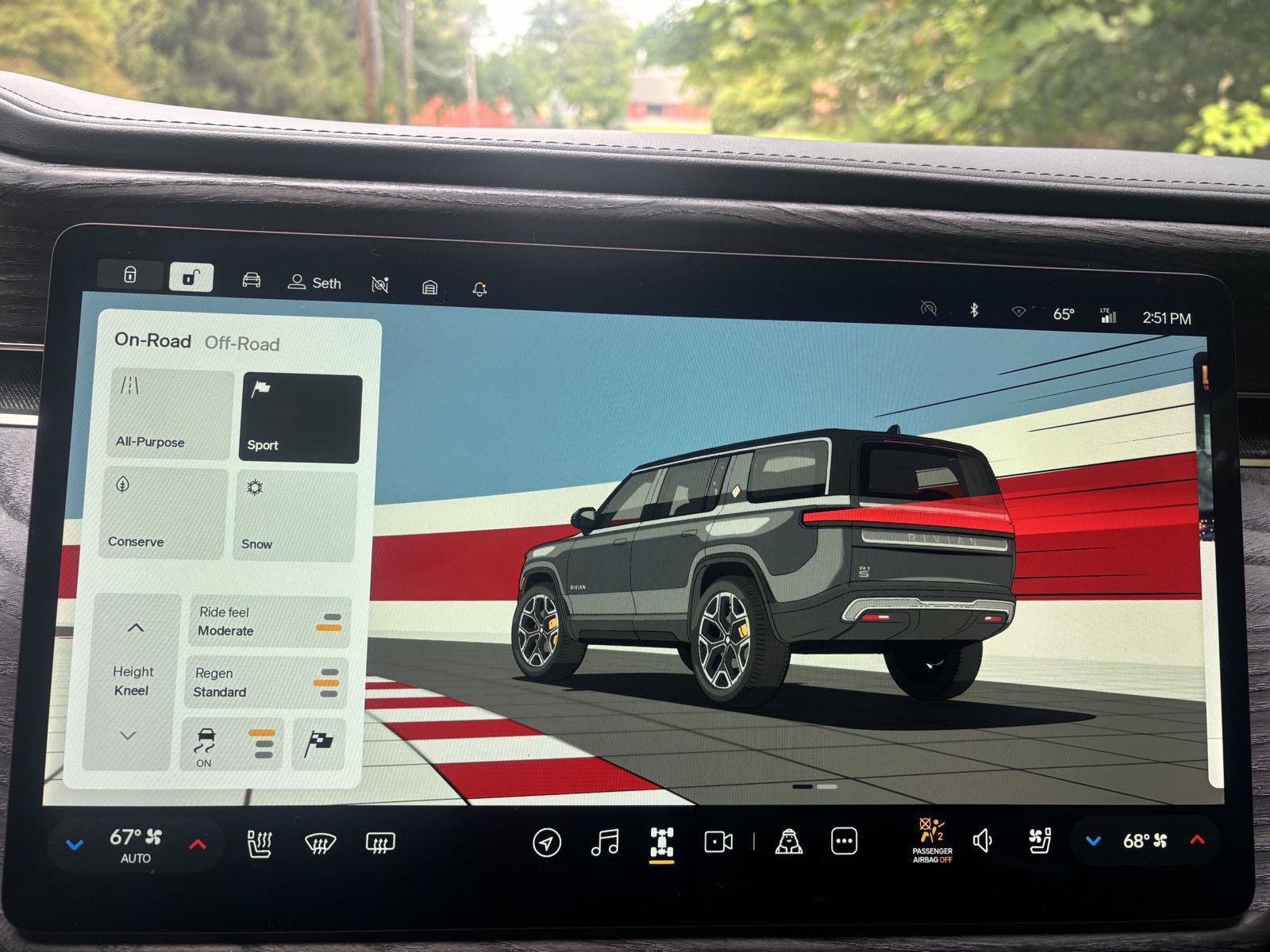 Used 2022 Rivian R1S Launch Edition Quad AWD/4WD image 10