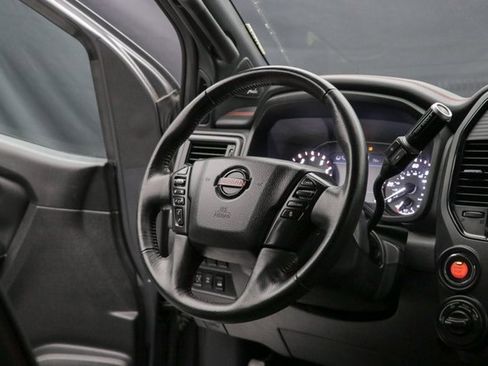 Used 2021 Nissan Titan PRO-4X w/ Pro-4x Utility Package image 15