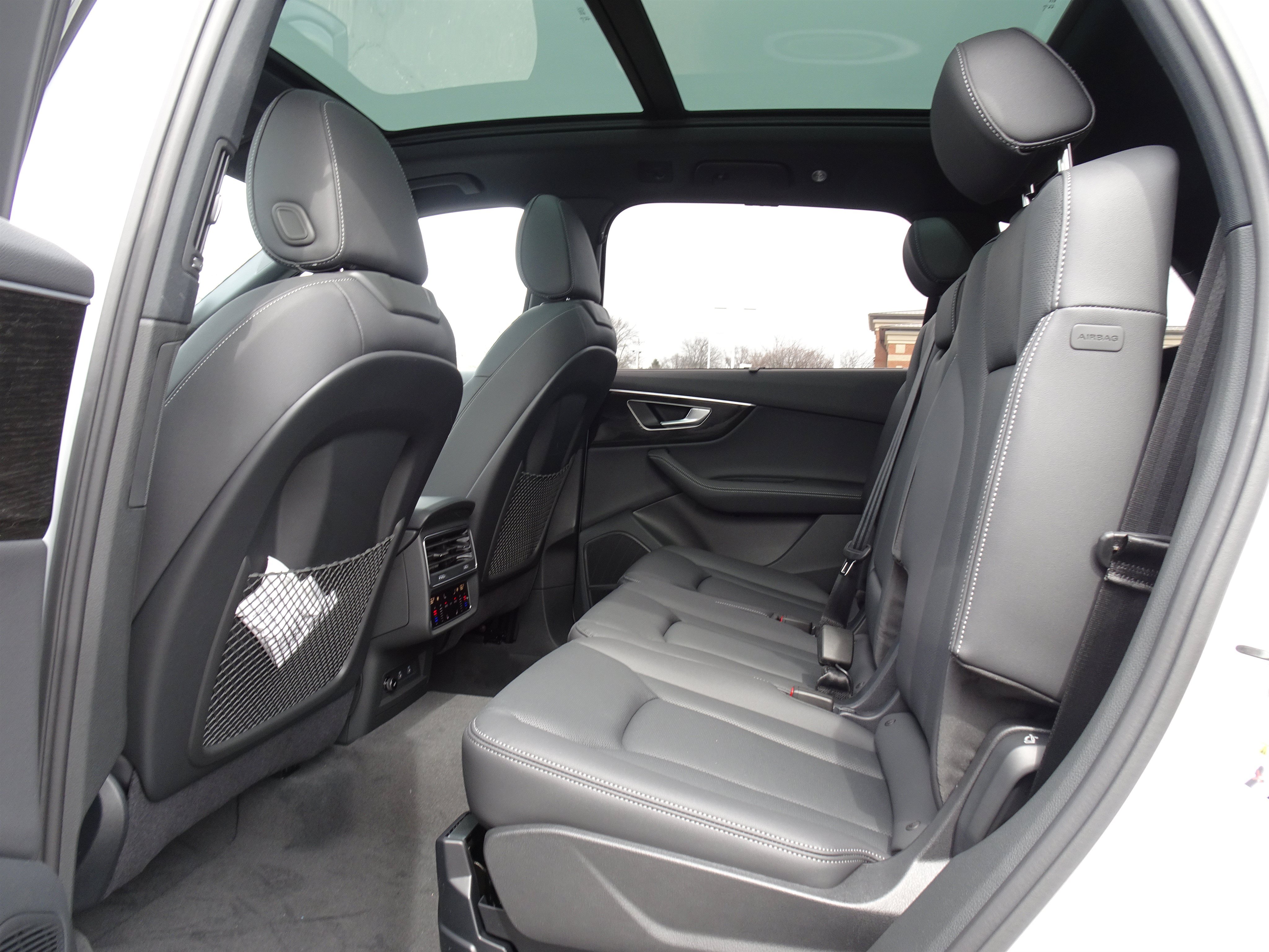 New 2026 Audi Q7 3.0T Premium Plus AWD/4WD image 6