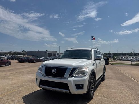 Used 2017 Nissan Armada SL w/ Technology Package RWD image 7
