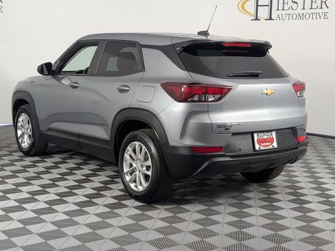 Certified 2024 Chevrolet TrailBlazer LS w/ LS Convenience Package FWD image 5