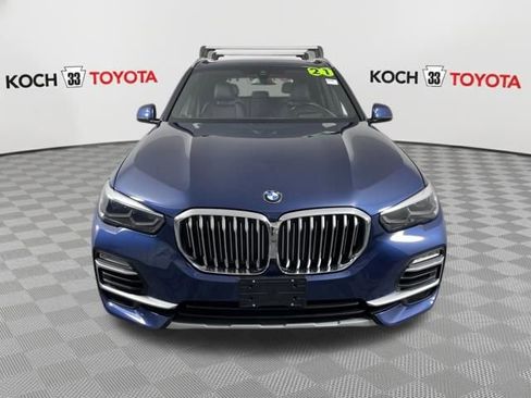 Used 2021 BMW X5 xDrive40i w/ Premium Package image 3