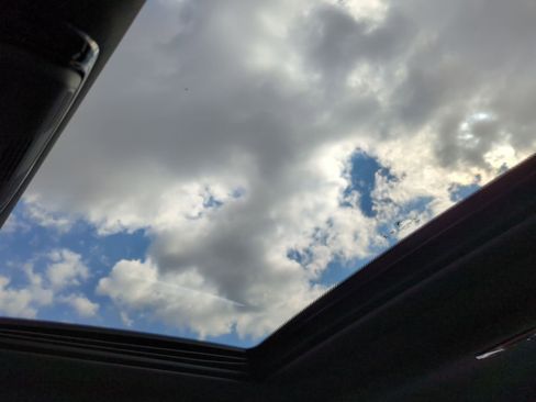 Certified 2024 BMW 330e w/ Convenience Package image 38