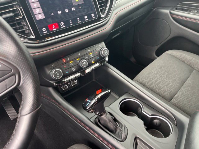 Used 2025 Dodge Durango GT w/ Blacktop Package RWD image 26