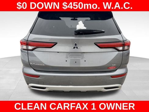 Used 2024 Mitsubishi Outlander SE Black Edition image 6