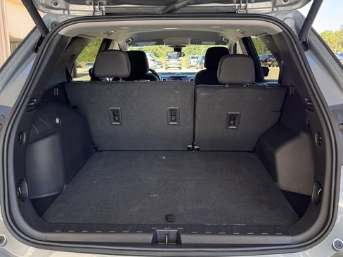 Used 2024 Chevrolet Equinox LT image 15