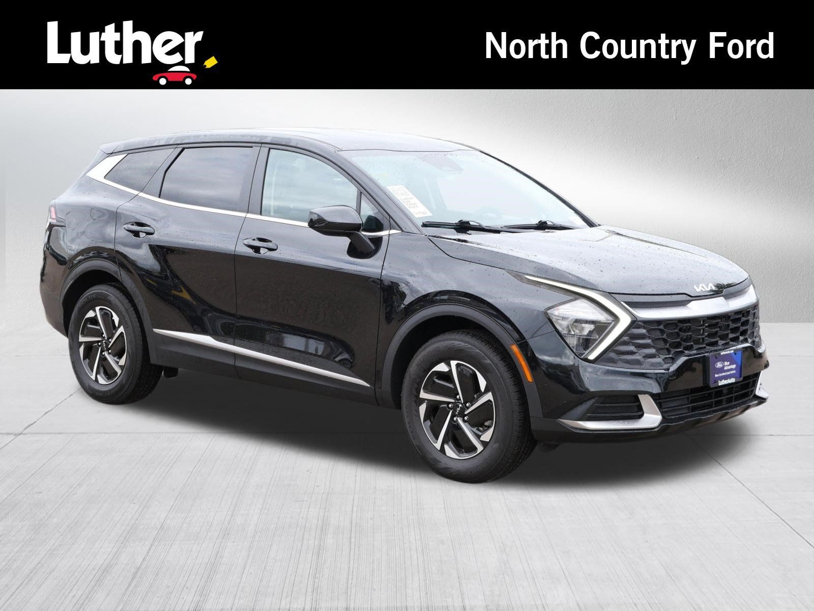 Used 2023 Kia Sportage LX AWD/4WD image 1