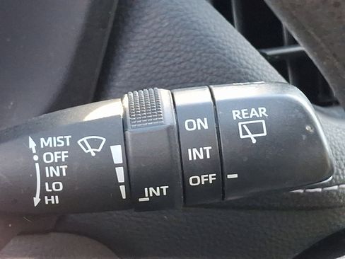 Certified 2021 Toyota RAV4 XLE image 27