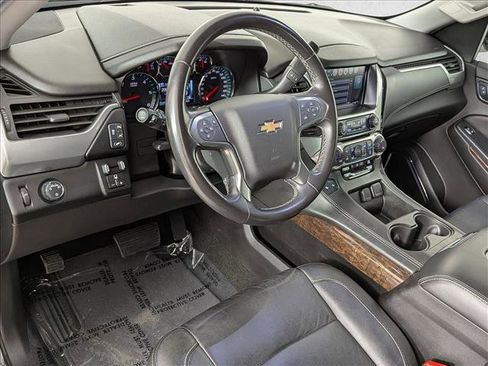 Used 2018 Chevrolet Tahoe LT image 4