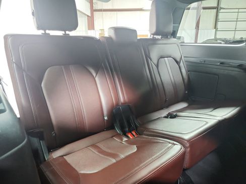 Used 2024 Ford Expedition Limited RWD image 51