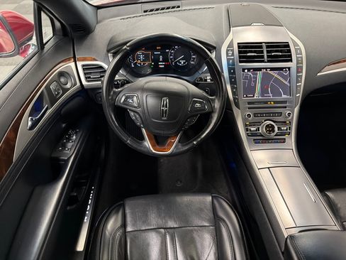 Used 2019 Lincoln MKZ Reserve image 18