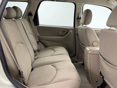 Used 2006 MAZDA Tribute s FWD image 18
