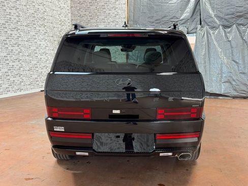 Certified 2025 Hyundai Santa Fe Calligraphy image 5