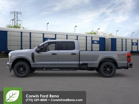 New 2026 Ford F250 4x4 Crew Cab Super Duty image 3