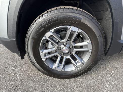 Used 2026 GMC Terrain Elevation w/ Technology Package II image 13