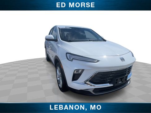 Used 2025 Buick Encore GX Preferred FWD image 2