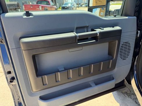 Used 2015 Ford F350 XL AWD/4WD image 23