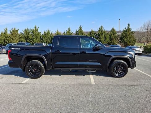 Used 2025 Toyota Tundra Limited w/ TRD Off-Road Package image 7