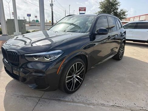 Used 2023 BMW X5 xDrive40i w/ M Sport Package AWD/4WD image 2
