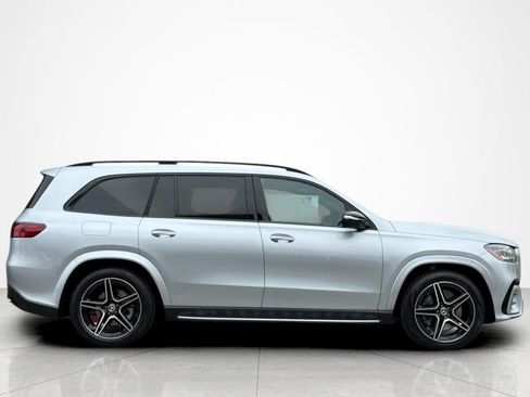 New 2026 Mercedes-Benz GLS 450 4MATIC image 6
