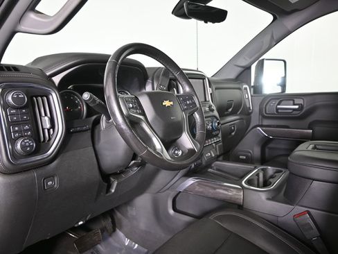 Used 2020 Chevrolet Silverado 2500 LTZ w/ LTZ Premium Package AWD/4WD image 23