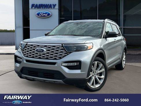 Used 2022 Ford Explorer Platinum w/ Equipment Group 601A RWD image 1