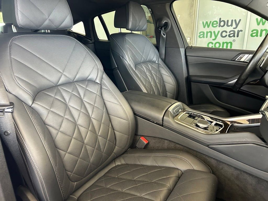 Used 2024 BMW X6 xDrive40i AWD/4WD image 24