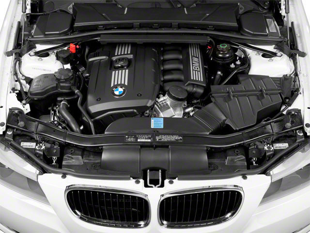 Used 2010 BMW 328i Sedan RWD image 14