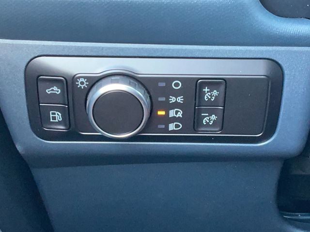 New 2025 Ford Maverick XLT w/ XLT Luxury Package FWD image 27