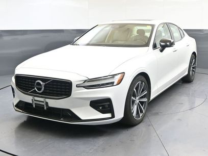 Certified 2021 Volvo S60 T5 Momentum