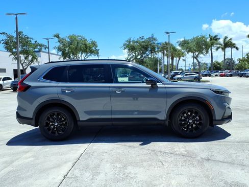 Used 2025 Honda CR-V Sport-L image 16