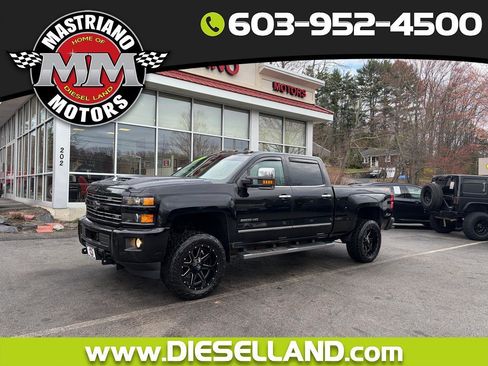 Used 2018 Chevrolet Silverado 2500 LTZ w/ Duramax Plus Package image 1