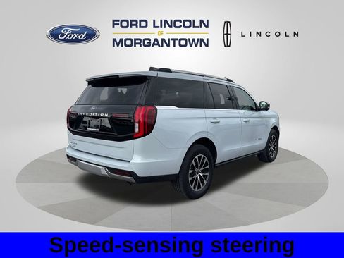 Used 2025 Ford Expedition Platinum AWD/4WD image 7